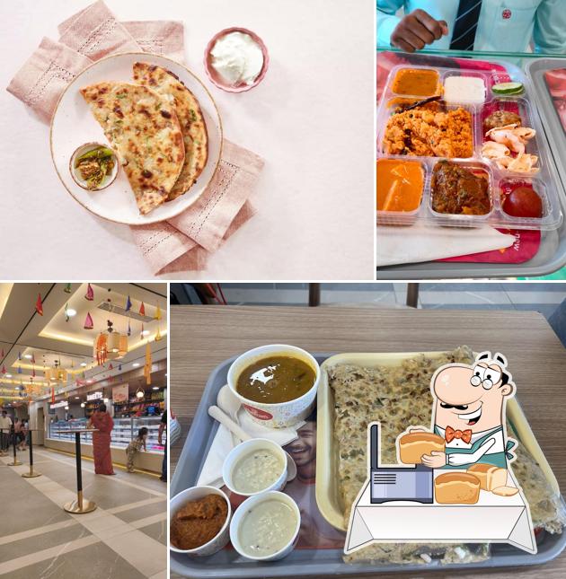 Garlic bread at Haldiram's - Faridabad, Sector 16