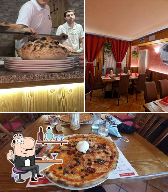 La interni e pizza del ristorante