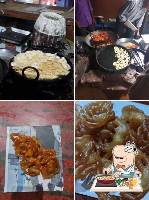 Fried rice at Famous Jalebi Shop