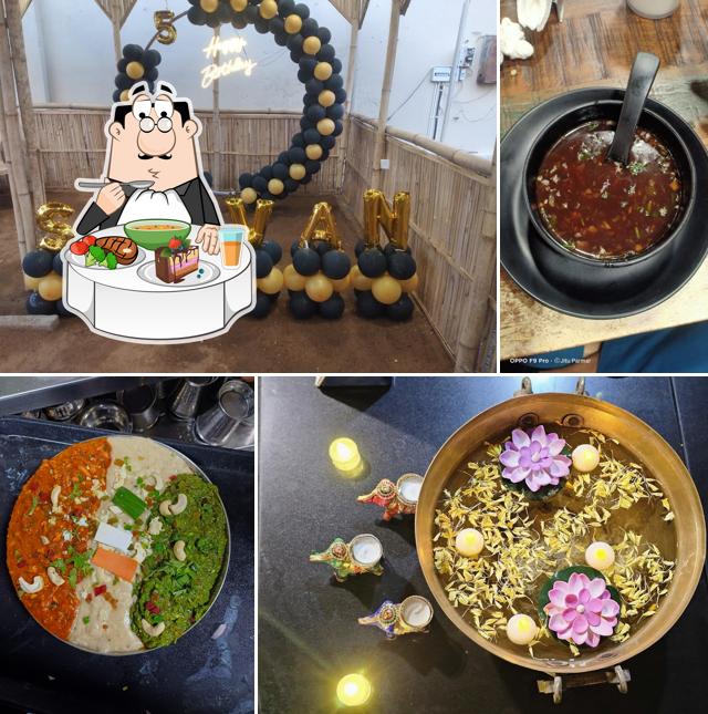 Hot and sour soup at Shree Mogal Kathiyawadi