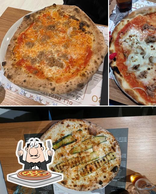 A Pizzeria Sapore antico, puoi assaggiare una bella pizza