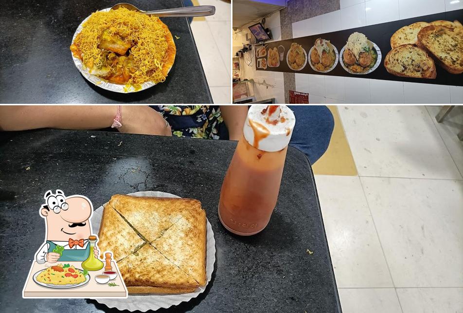 Food at Subhash Panipuri