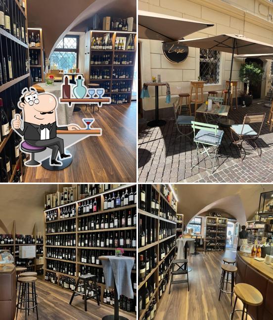Siediti a un tavolo di Lisa Wineboutique