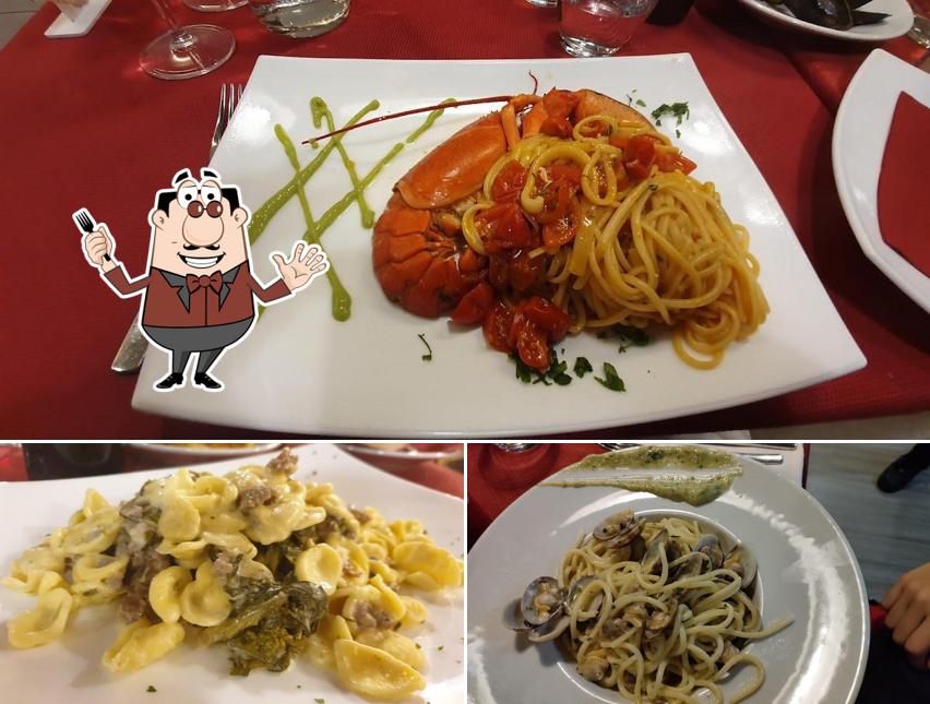 Platti al Ristorante Vac è Press Magenta