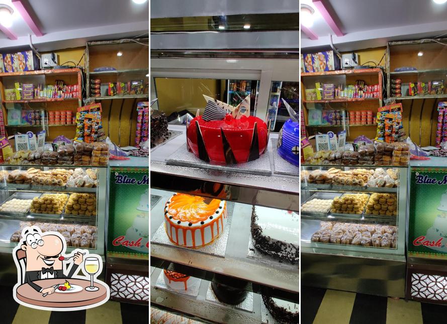 Food at Blue Moon Bakery