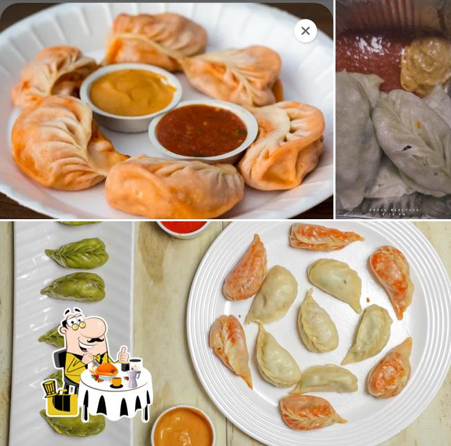 Food at Momo station