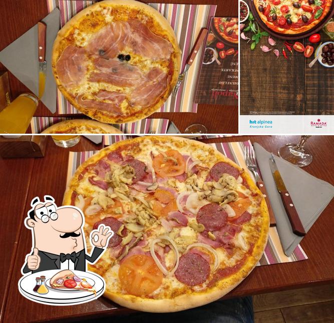 Prova una pizza a Pizzeria Via Napoli