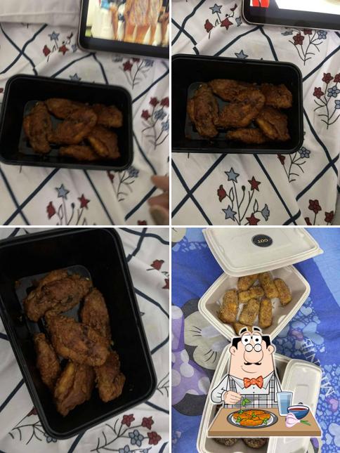 Chicken wings at Groove On Taste