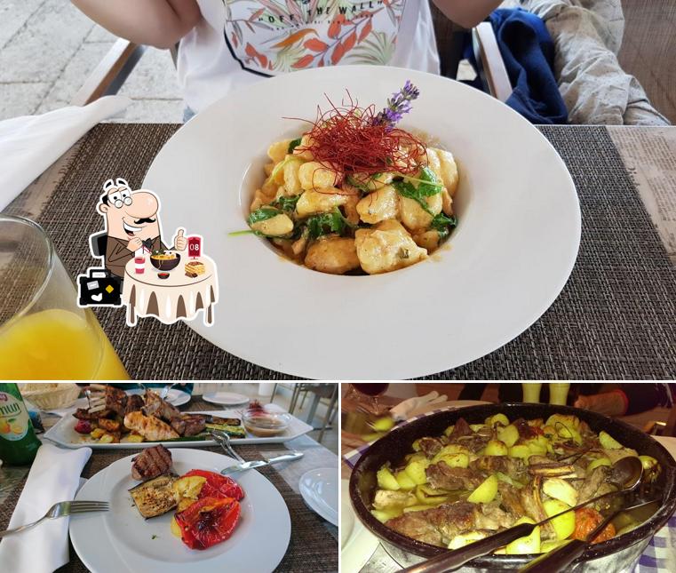 Platti al Grill Garden Restaurant