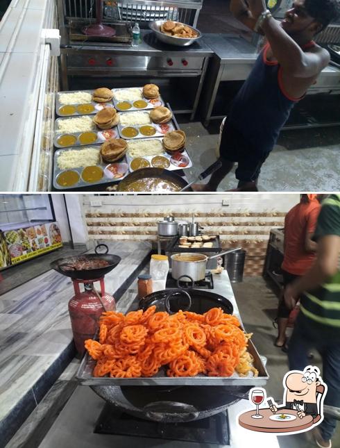 Food at Pranjal fast-food corner