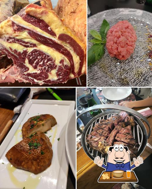 Cibo al Macelleria Giaccherini Di Pavese Maria Teresa