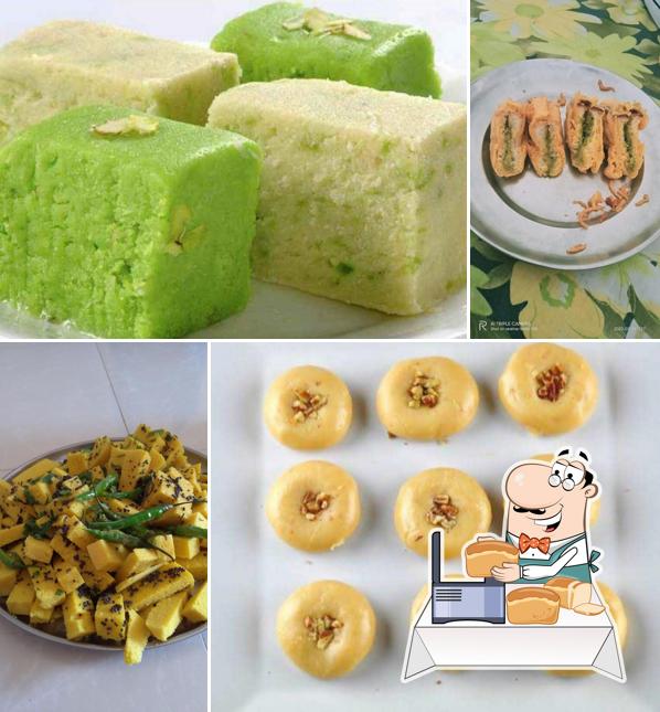 Garlic bread at Pawan homemade nasta