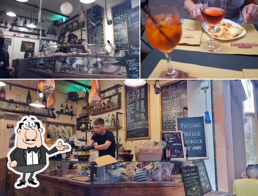 Siediti a un tavolo di Bella Vita