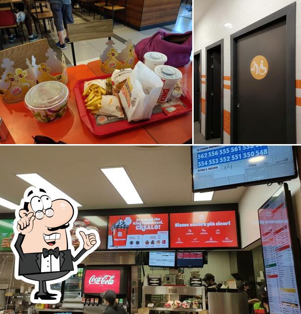 Dai un'occhiata agli interni di Burger King