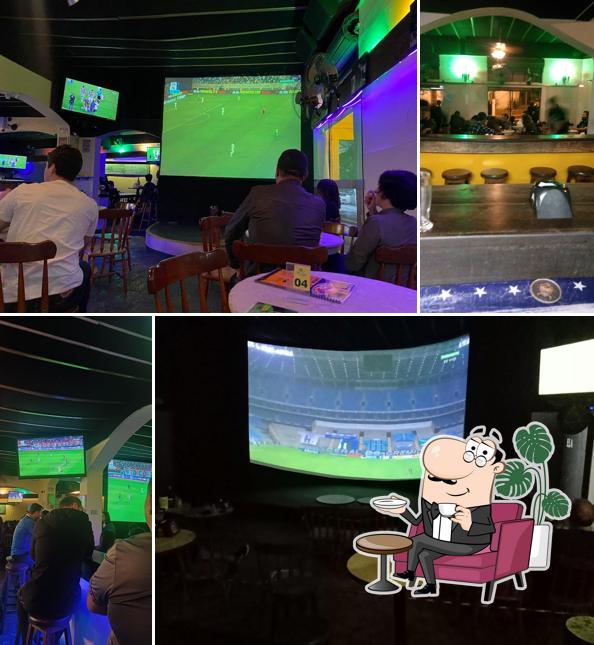Veja imagens do interior do Bar Brasil