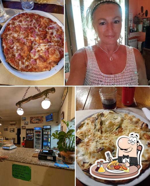 Ordina una pizza a Pizzeria il giogo lucca