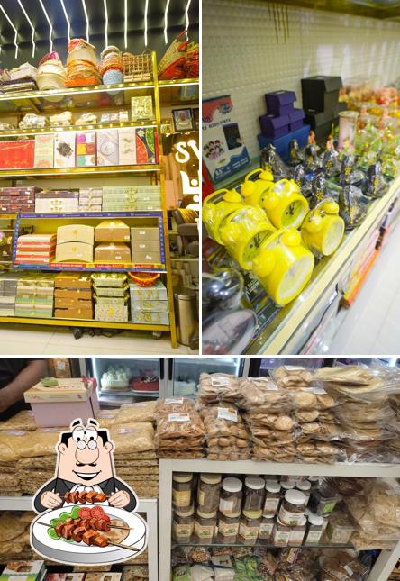 Meals at Shree Luxmi Hampers