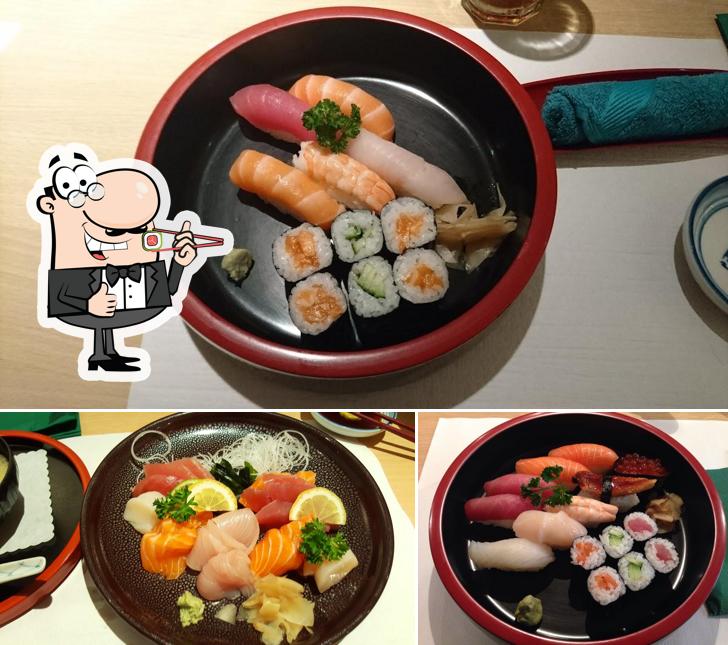 {Restaurant_name} serve piatti di sushi