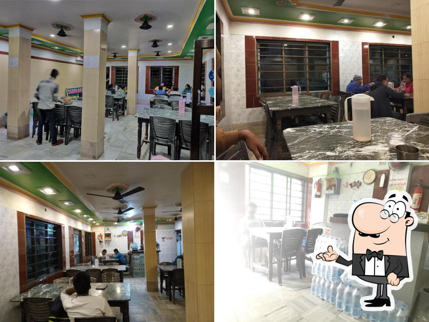 Check out how SONAR BANGLA RESTAURANT looks inside