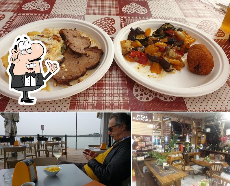 Dai un’occhiata alla immagine che raffigura la interni e cibo di Panificio Schiavon Remo