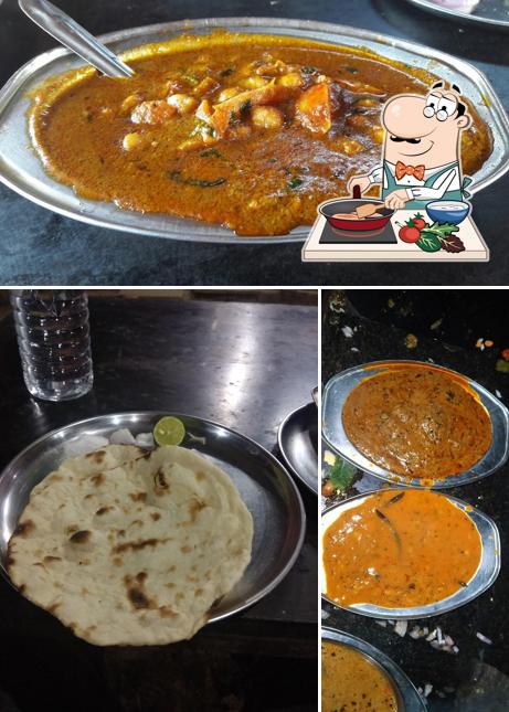 Chicken curry at Hotel Jagdamba Dhaba