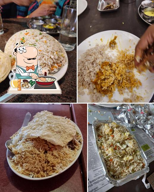 Fried rice at Hotel Chinnu’s