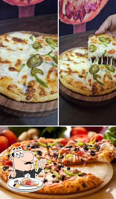 Get pizza at Pizza Lover 2.0
