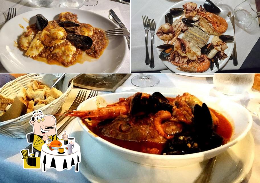 Cibo al Trattoria Raieü