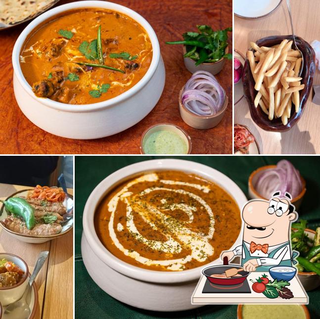 Chicken curry at Sandoz Restaurant - Dwarka