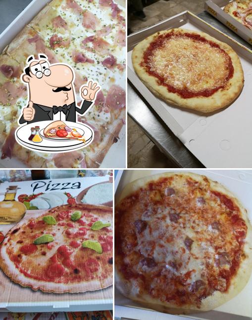 Scegli tra le svariate varianti di pizza