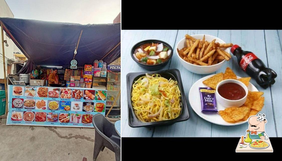 Food at Night City Cafe