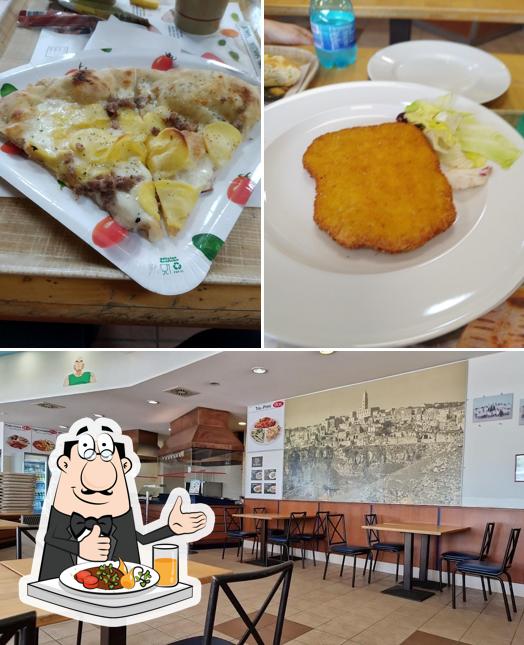 Dai un’occhiata alla foto che mostra la cibo e interni di Sarni Ristorazione - Centro Commerciale Venusio - Matera (MT)