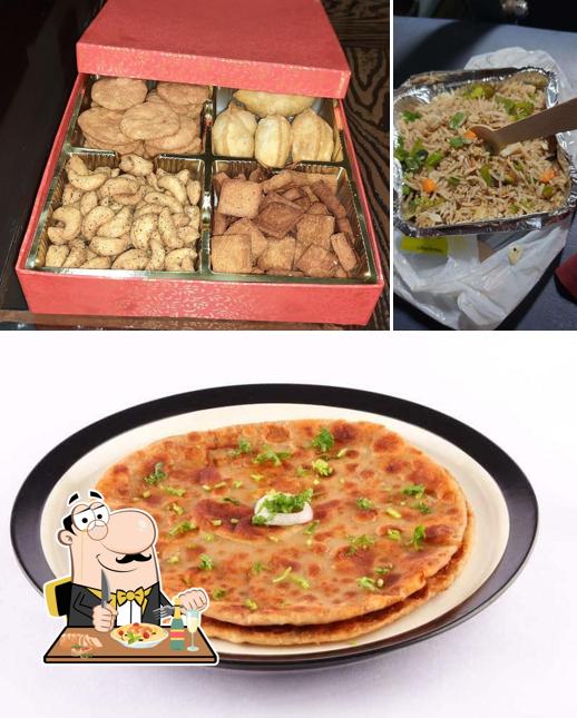 Food at punjabi bites