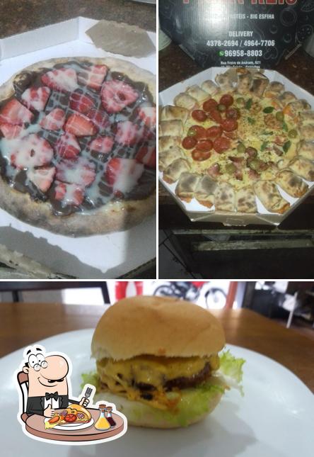 No Pizzaria e pastelaria Reis, você pode degustar pizza