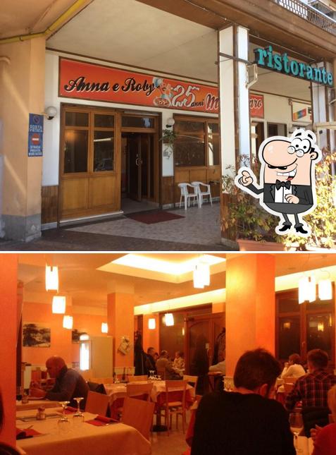 Gli interni di Pizzeria Marechiaro