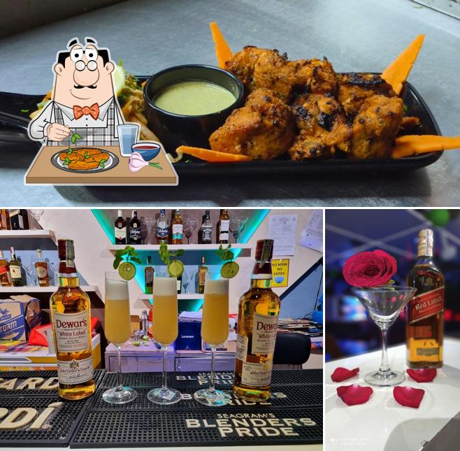 Chicken wings at Sarra RESTROBAR