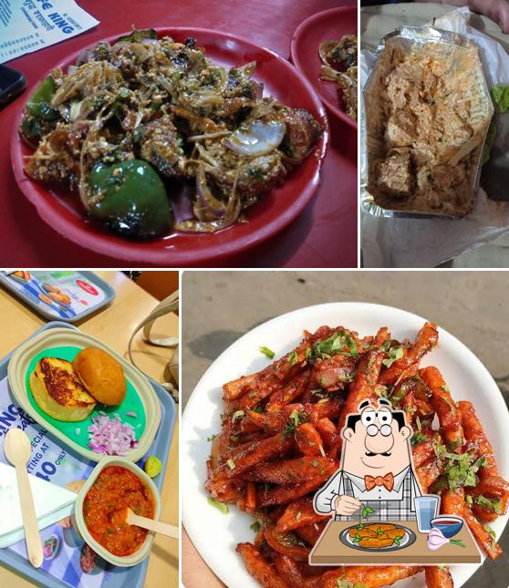 Chicken wings at Cafe King