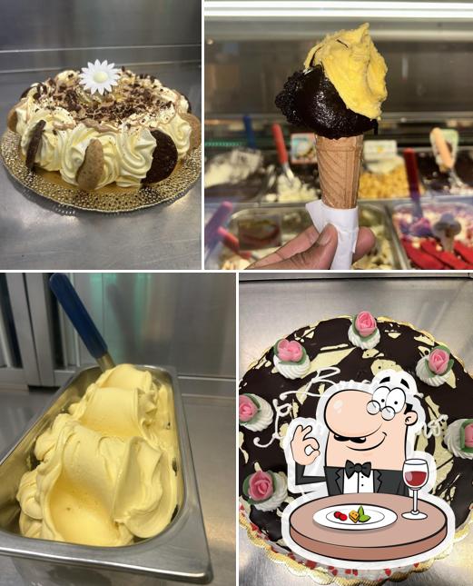 Platti al Gelateria Créme Caramel Artigiana