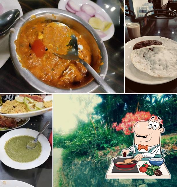 Chicken curry at Hotel Maharaja