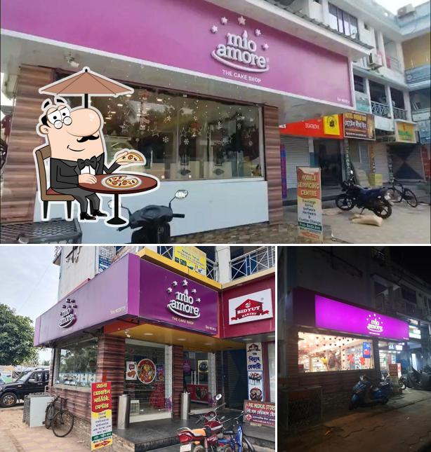 Check out how Mio Amore - The Cake Shop Old Digha looks outside