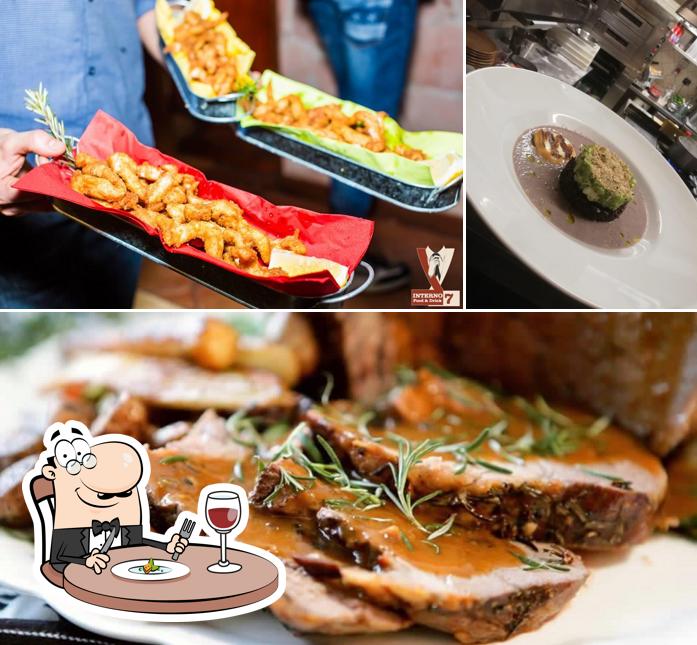 Cibo al Ristorante Interno 7 Food & Drink