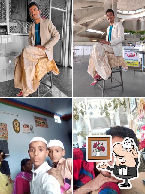 The interior of FOOD BITES