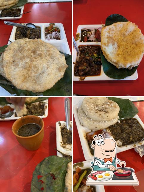 Omelette at Bhagwati Chole Bhature