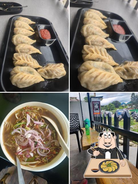 Gyoza at Cafe La Moz