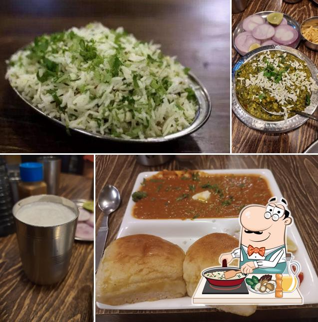 Fried rice at Hari Om Kathiyawadi & Punjabi Restaurant