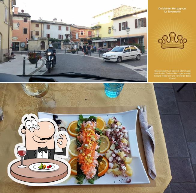 Platti al Pizzeria Le Tavernette