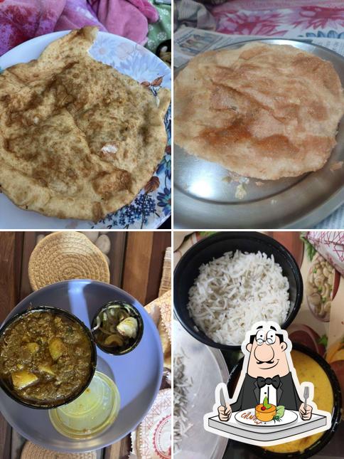Food at Natraj Chole Bhature