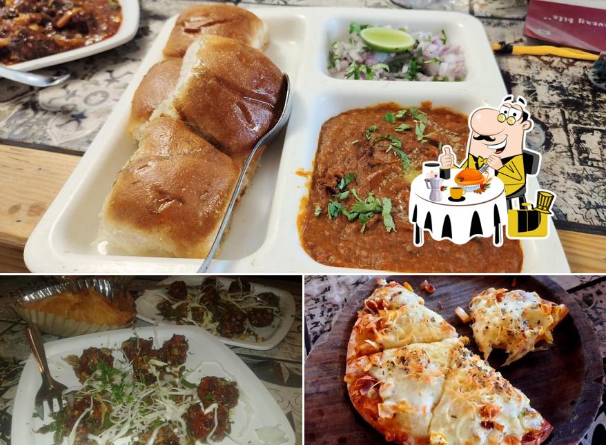 Food at Shri Krishna Bakes