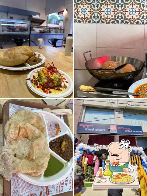Food at Shyamji's Chole Bhature - Malleshwara
