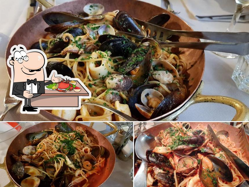 Gli ospiti di Osteria Ca' Nova possono ordinare vari piatti di mare
